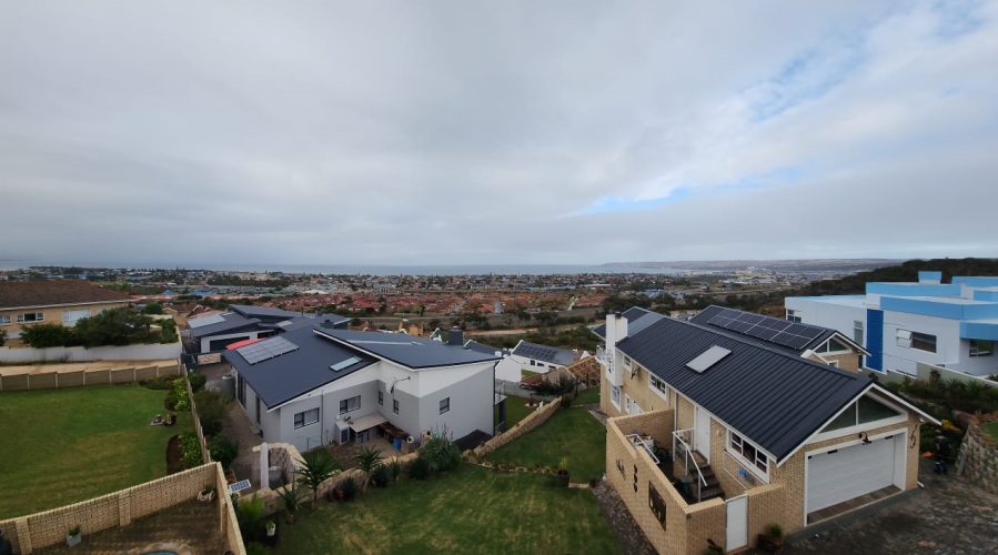 3 Bedroom Property for Sale in Menkenkop Western Cape